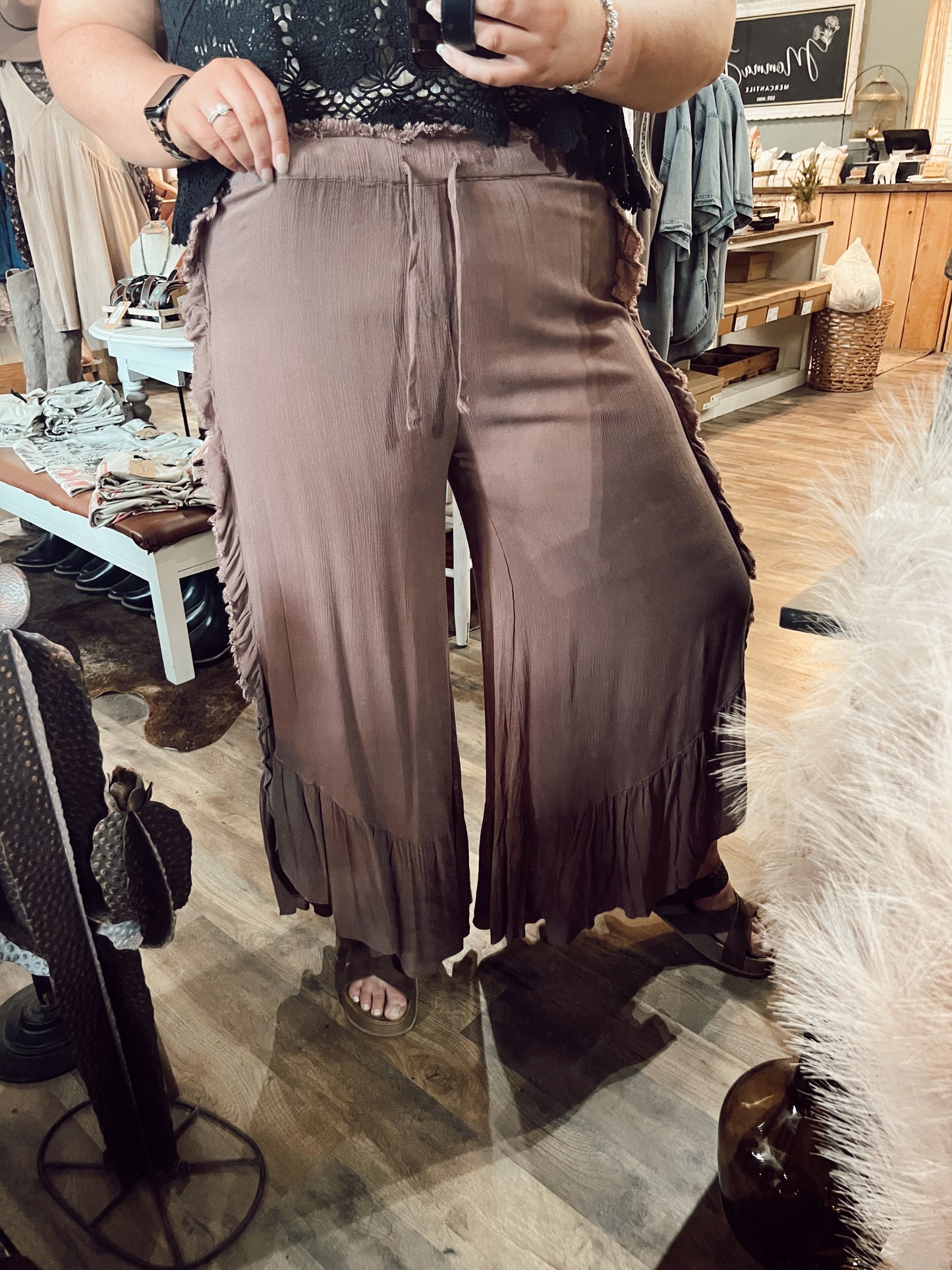 BOHO SIDE SPLIT FRILL PANT