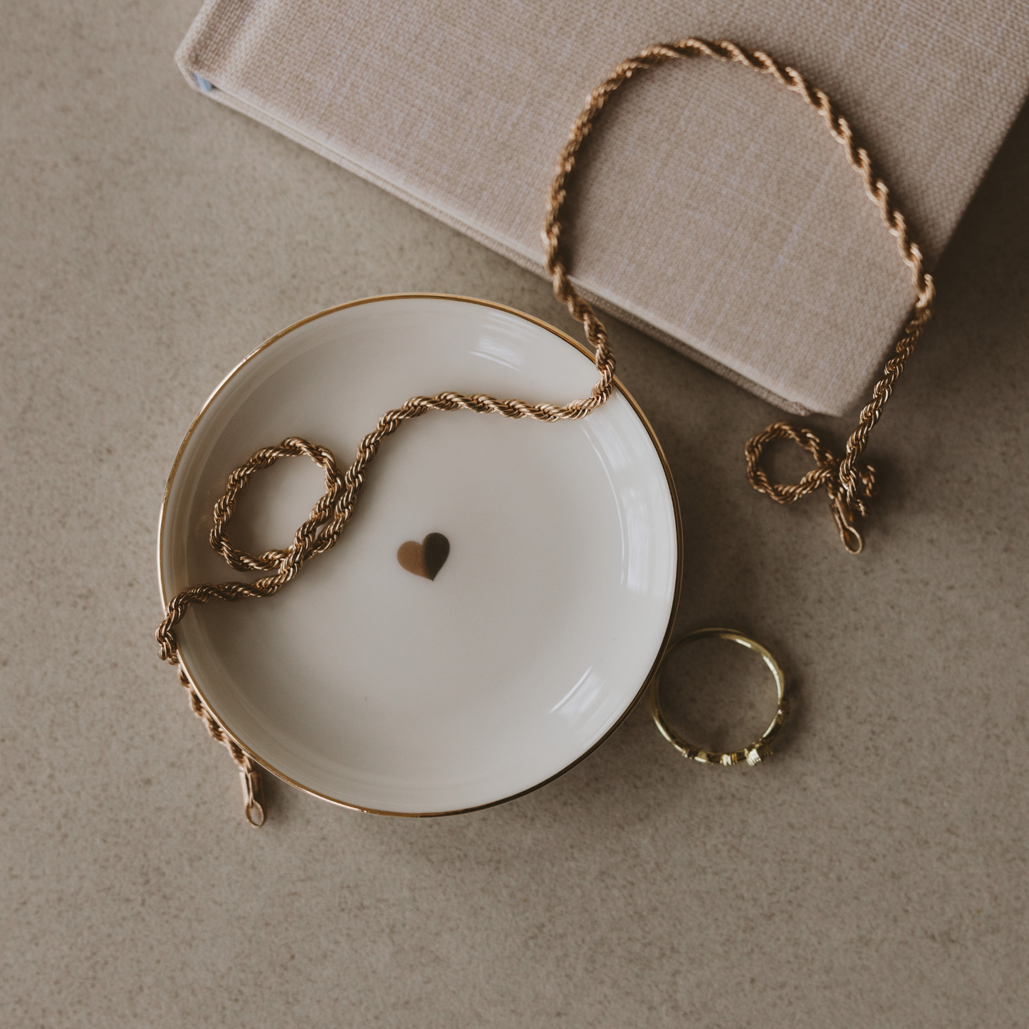 GOLD HEART TRINKET