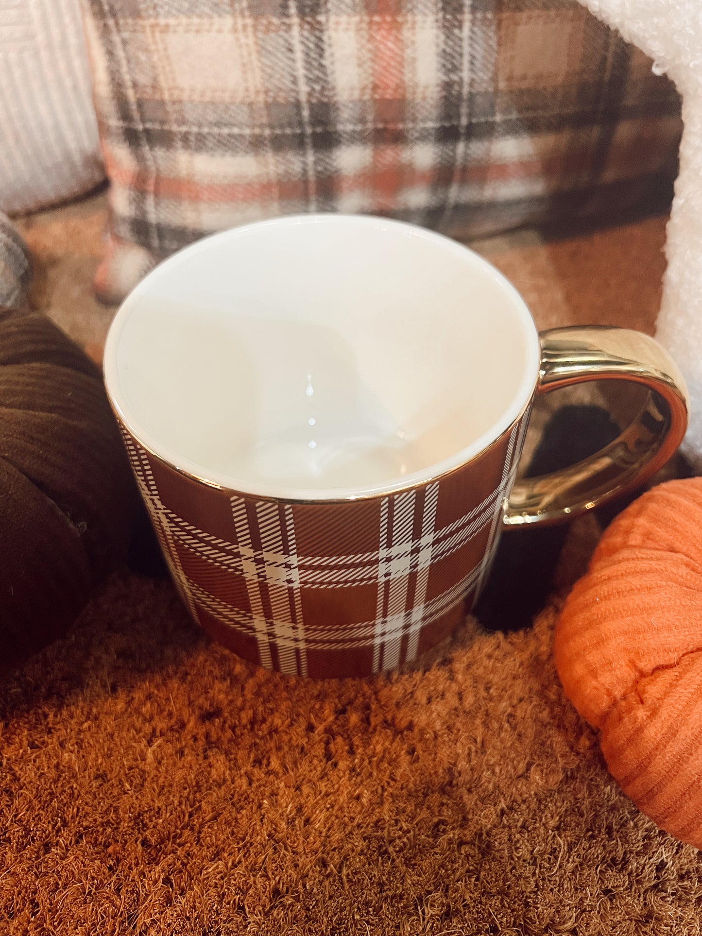 PLAID COFFEE MUG