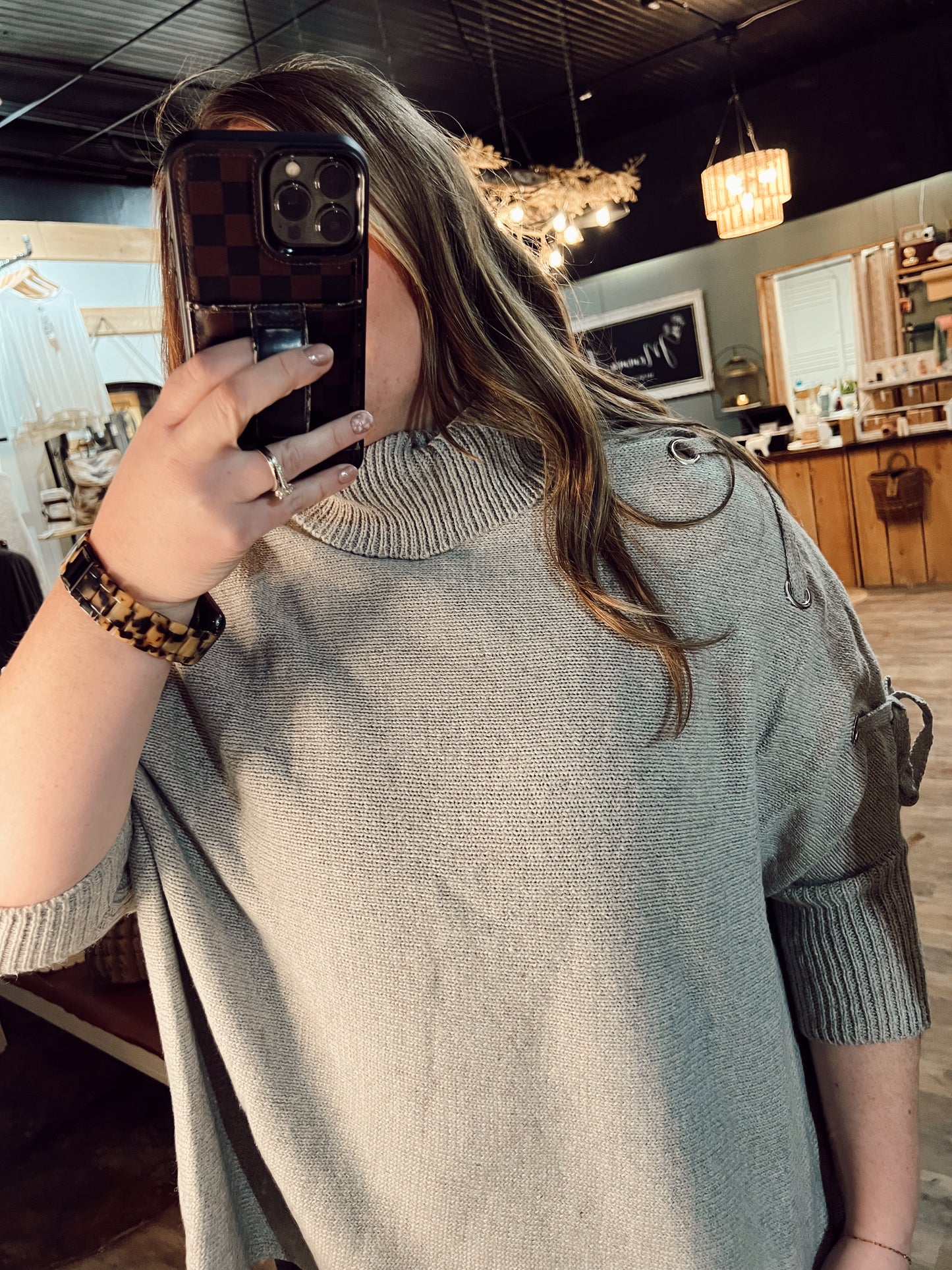LACE UP SLEEVE TURTLE NECK TUNIC