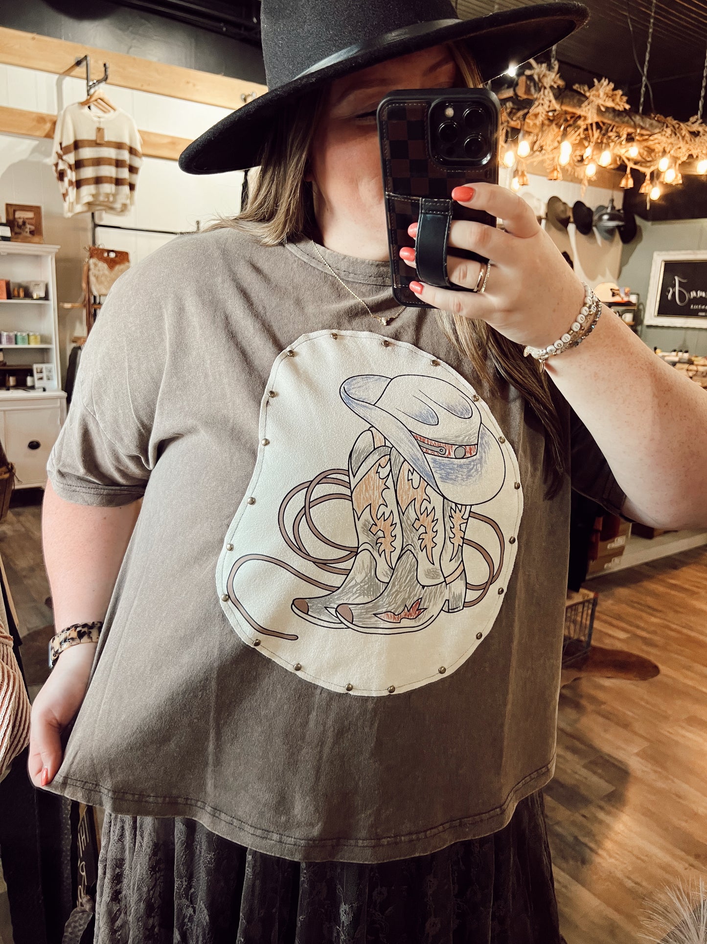 WRANGLE TEE