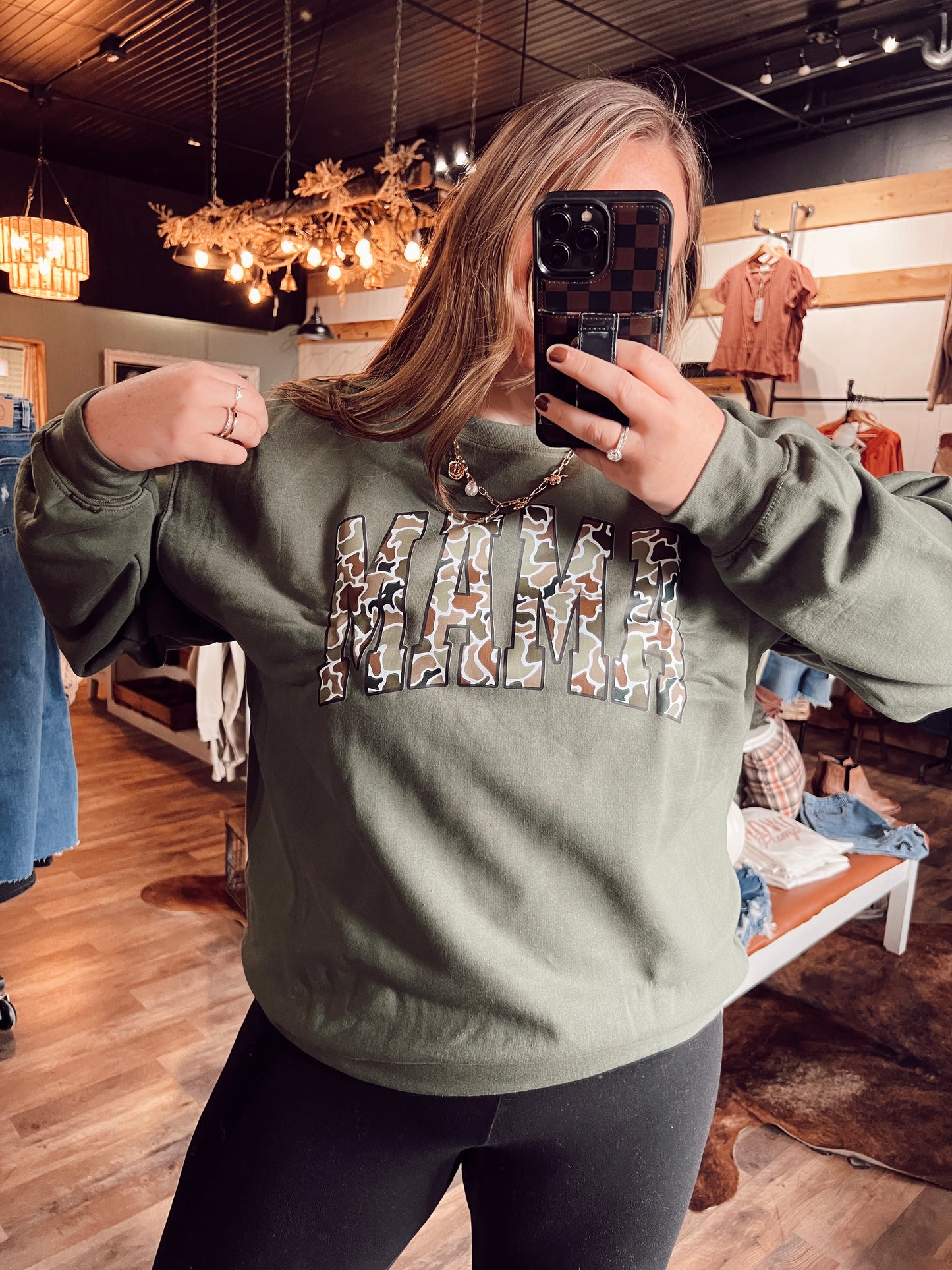 CAMO MAMA CREW
