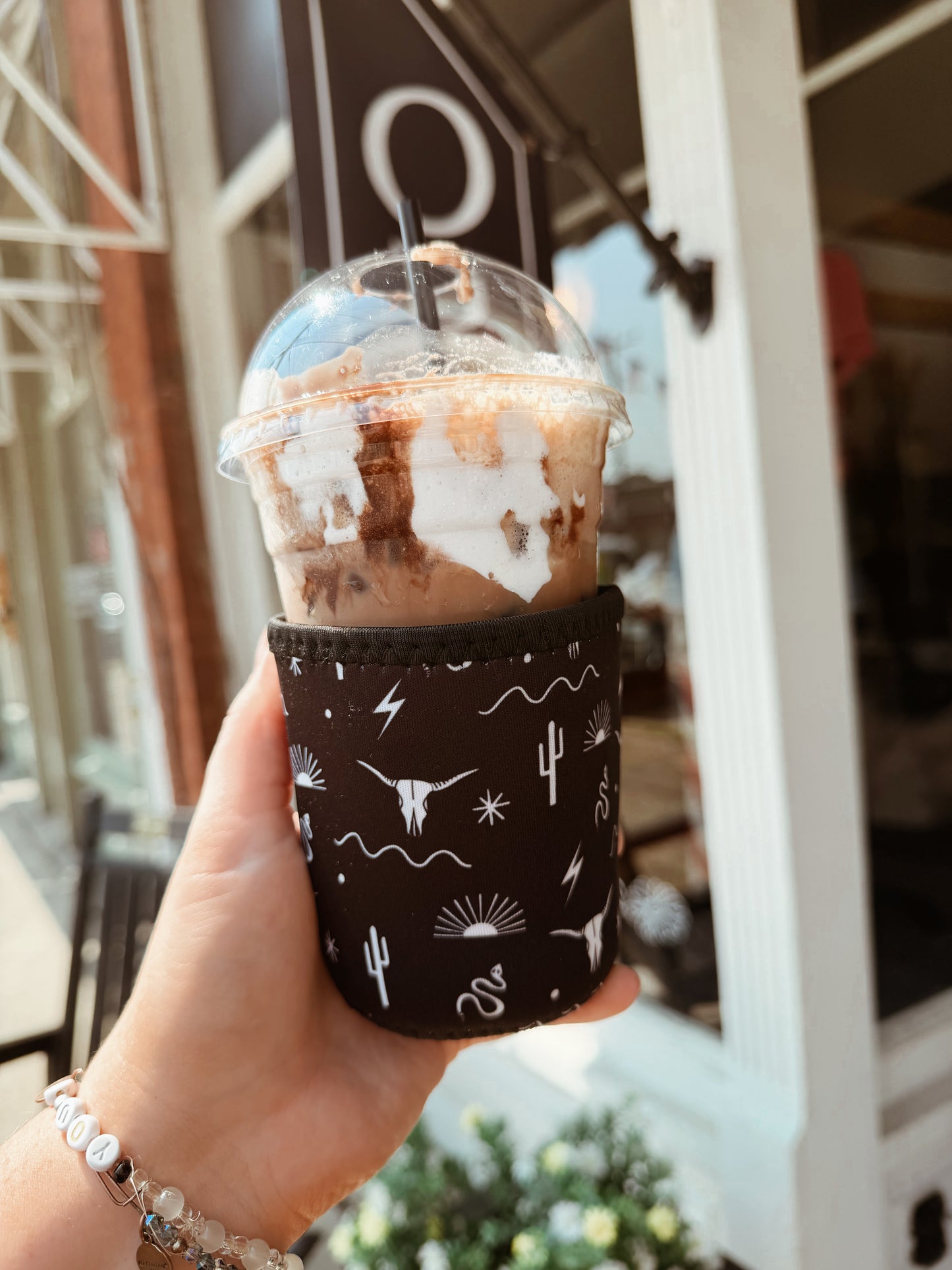 BLACK SOUTHWEST COFFEE SLEEVE - 16 OZ