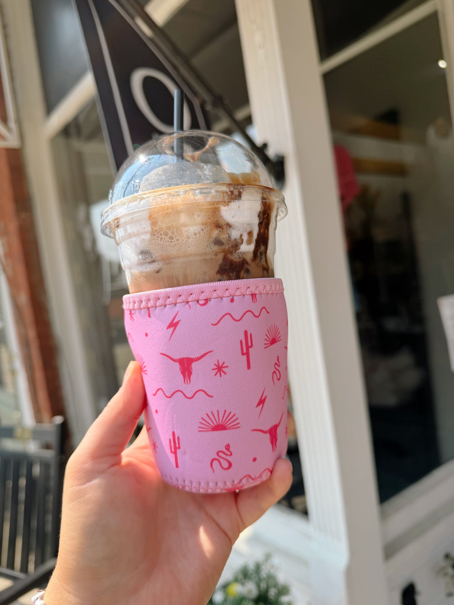 PINK SOUTHWEST COFFEE SLEEVE - 16 OZ