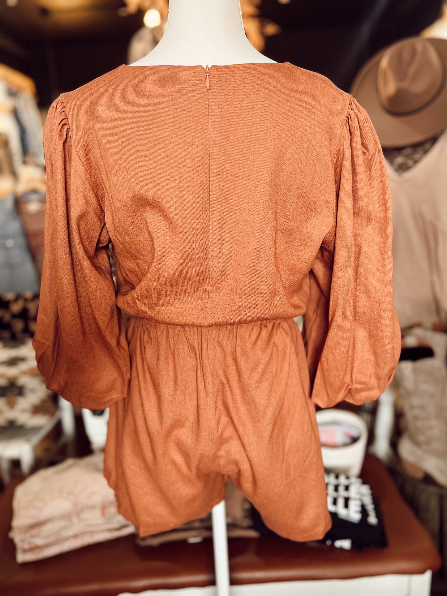 CANYON KEYHOLE ROMPER