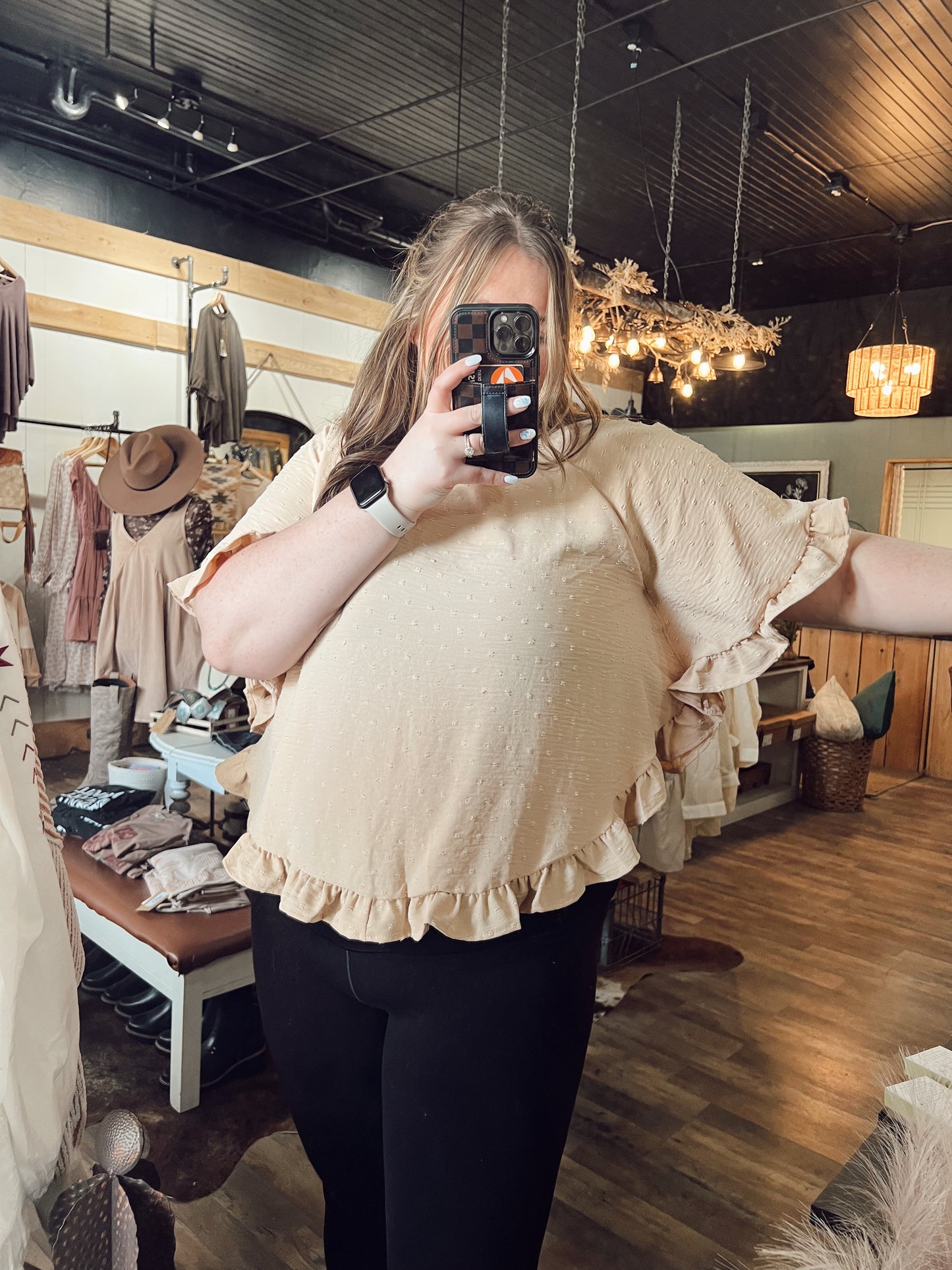 DOTTIE RUFFLE HEM TOP