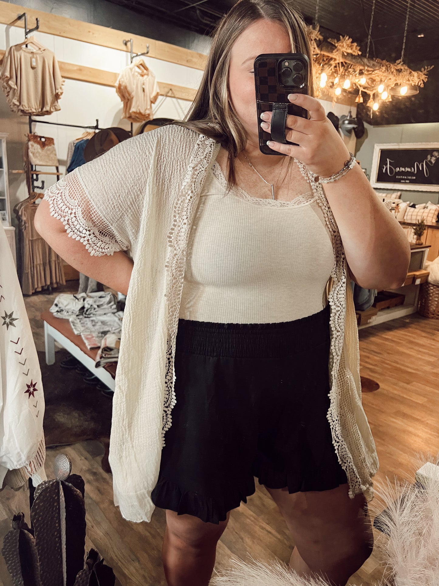 BASIC RIBBED LACE TRIMMED TANK
