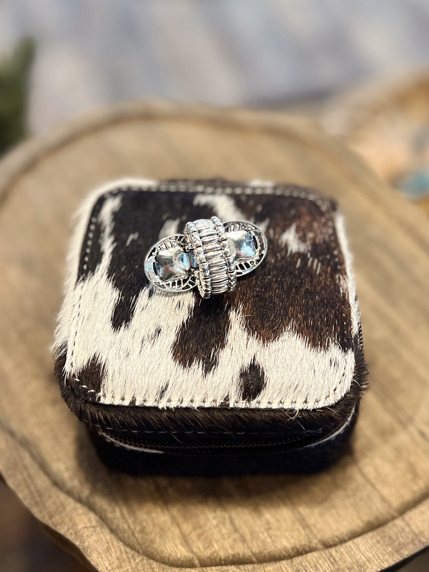 SQUARE KINGMAN ELASTIC RING
