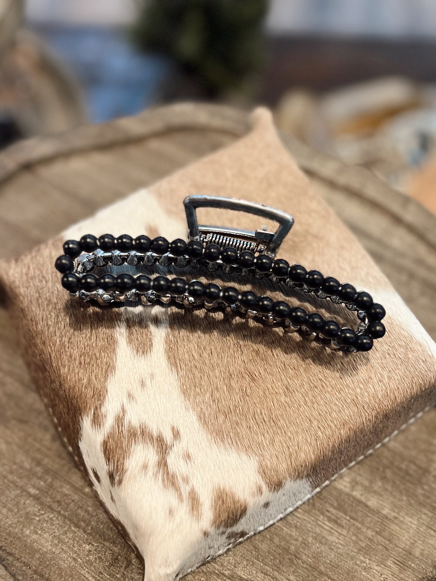 BEADED WESTERN CLAW CLIP