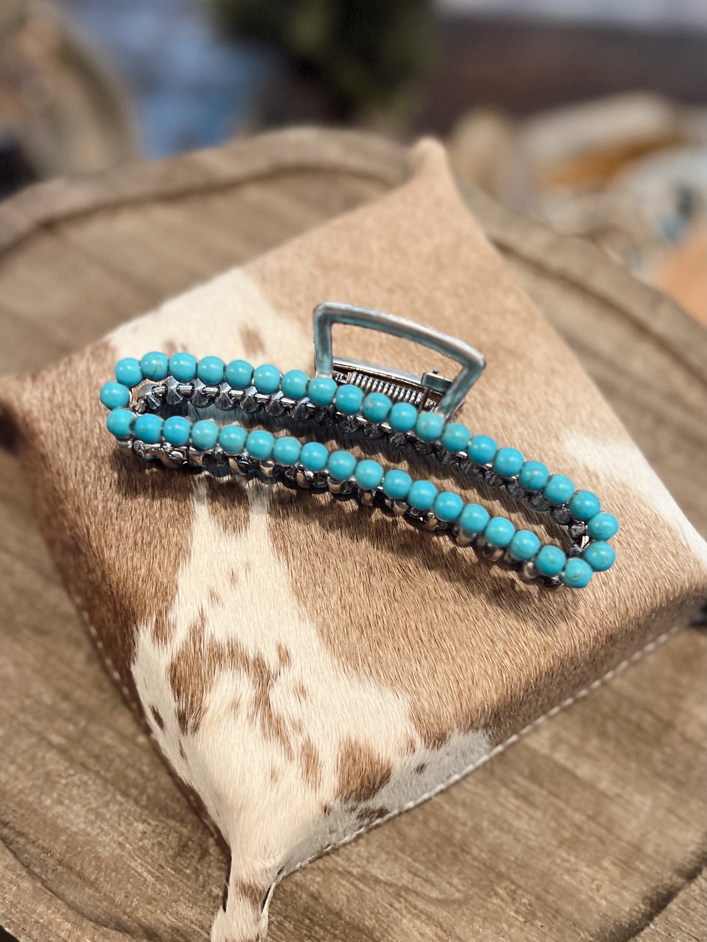BEADED WESTERN CLAW CLIP