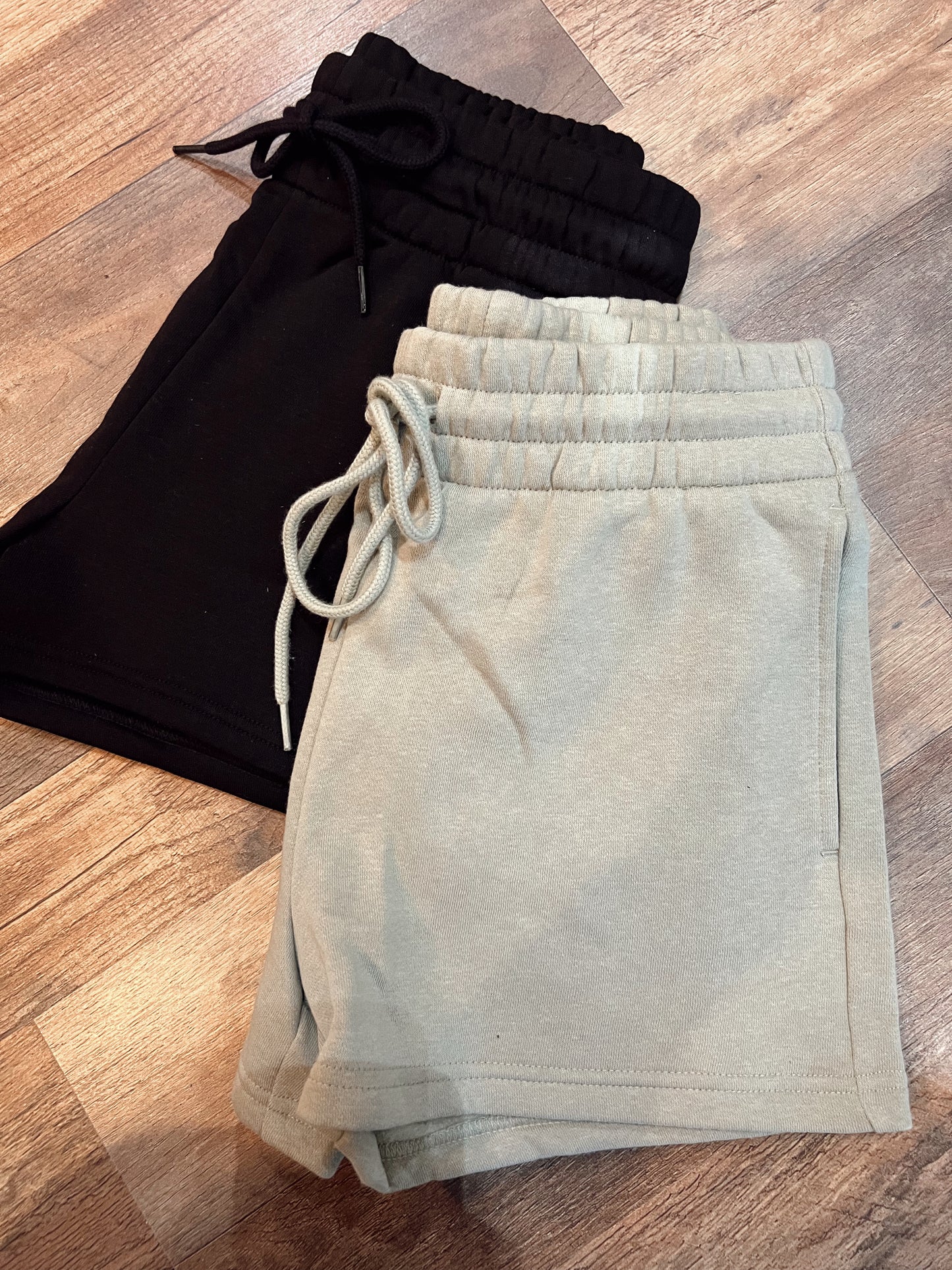 FLEECE LOUNGE SHORTS