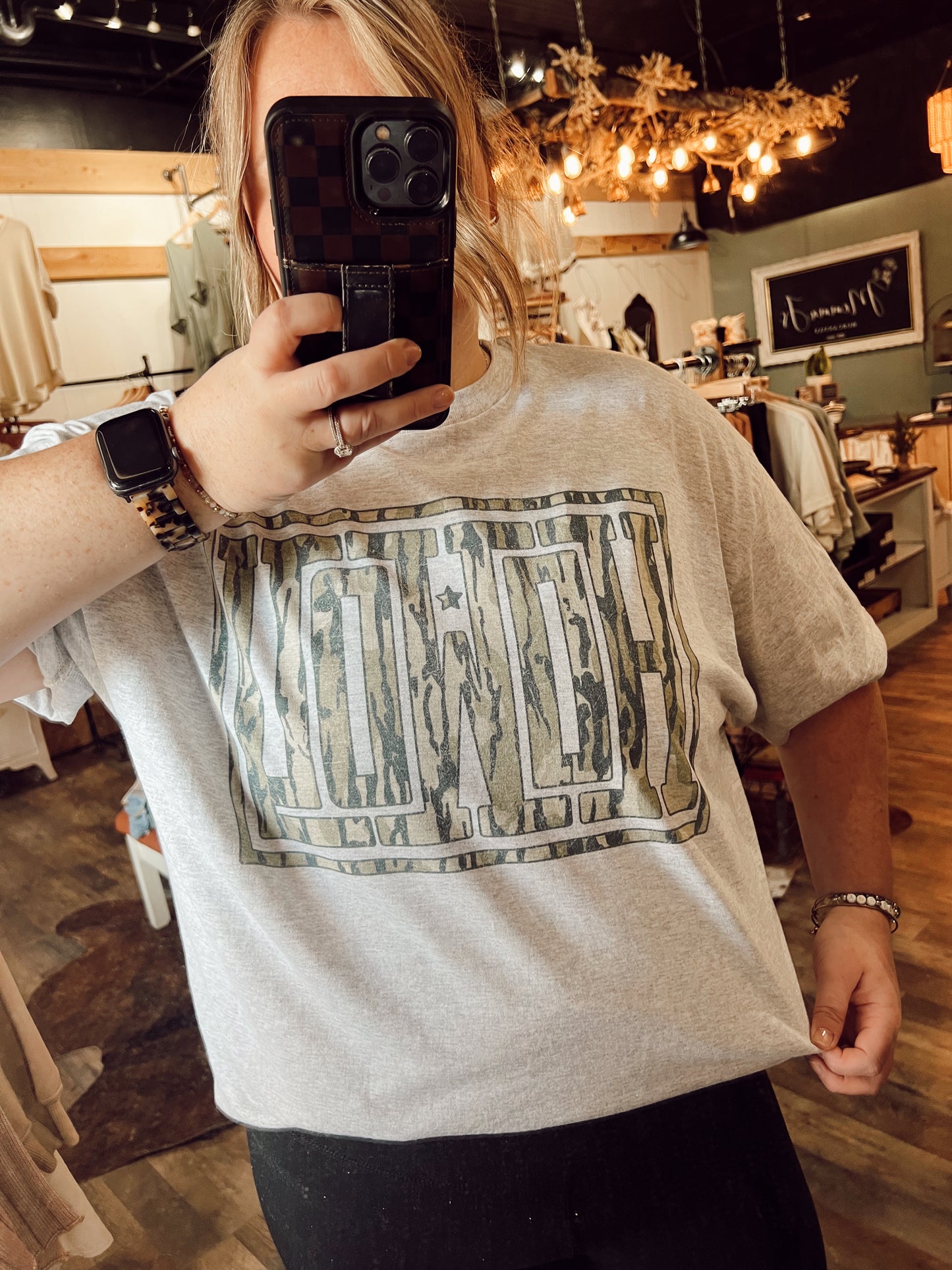 HOWDY CAMO TEE