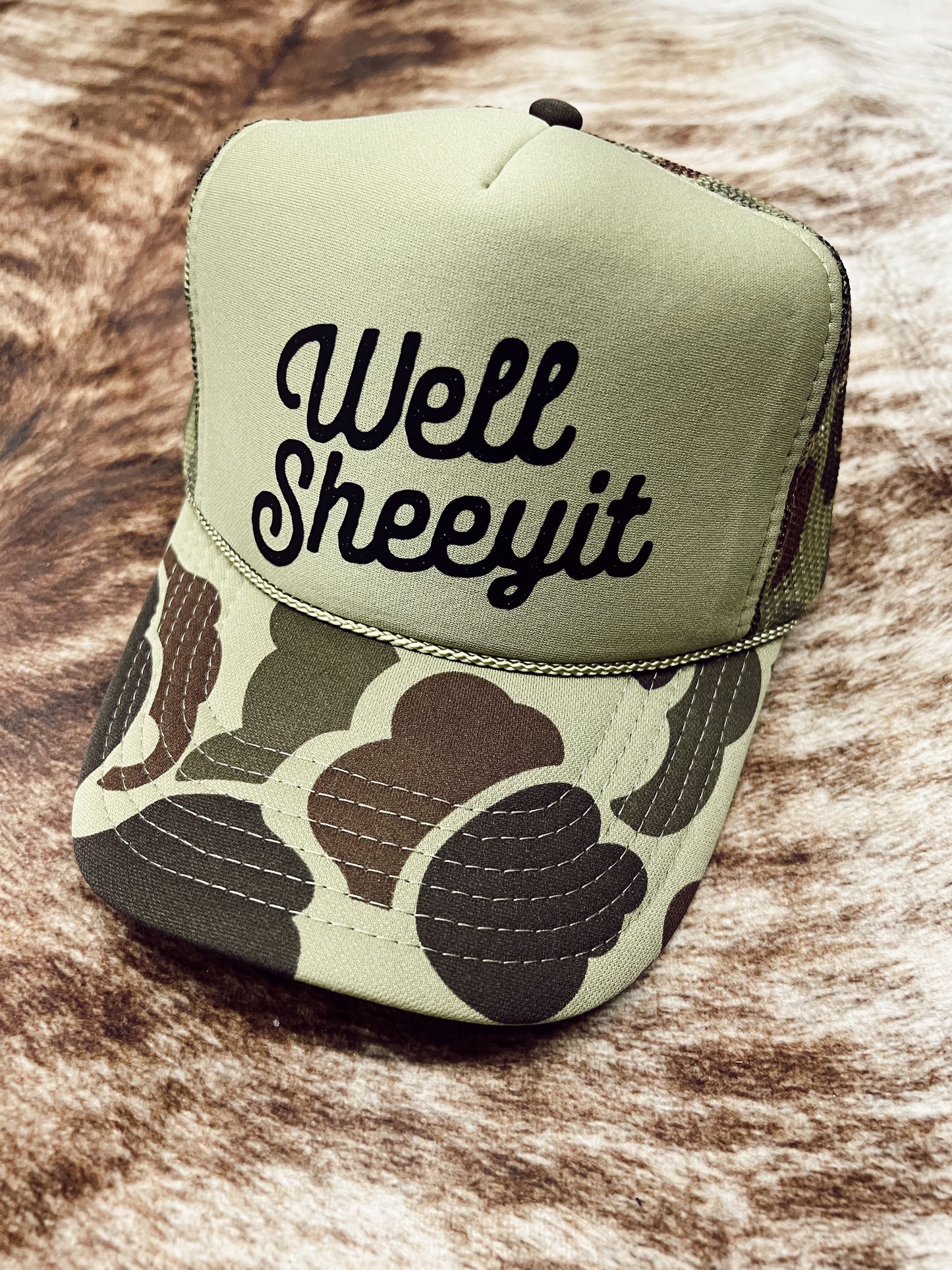 WELL SHEEYIT TRUCKER