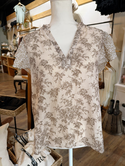 FLORAL & LEOPARD V-NECK BLOUSE