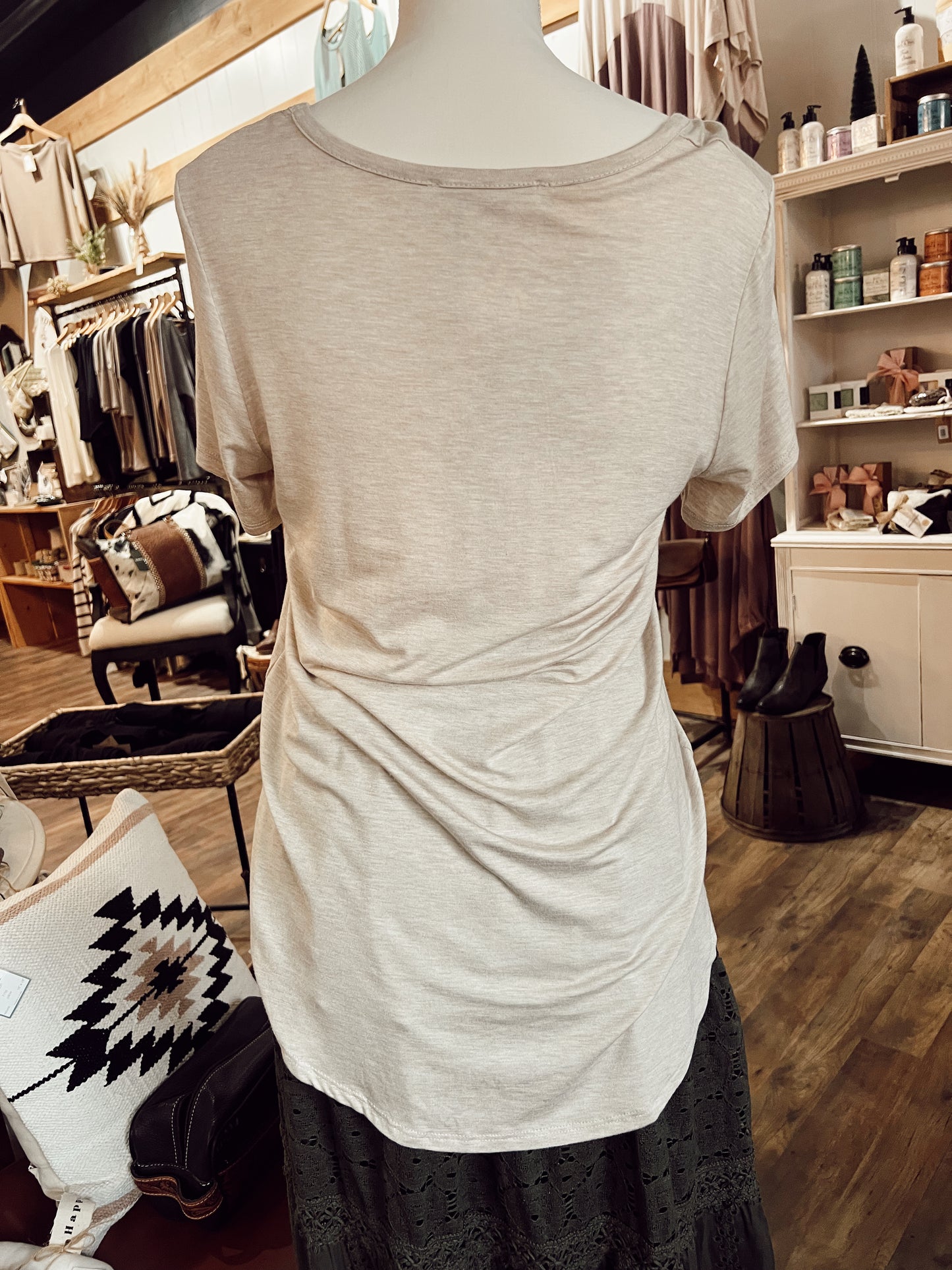 SCOOP NECK BRALETTE TEE