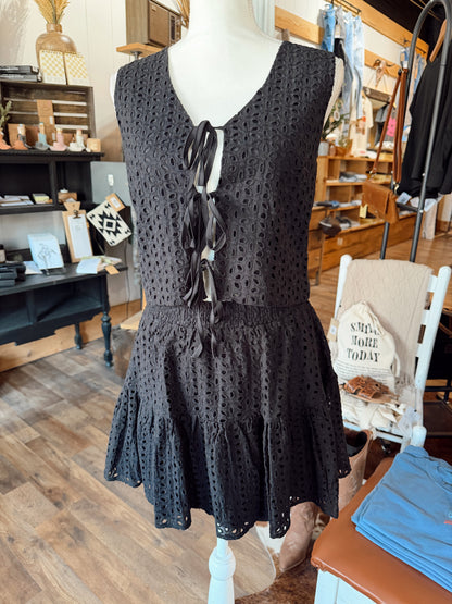 KACEY EYELET SET