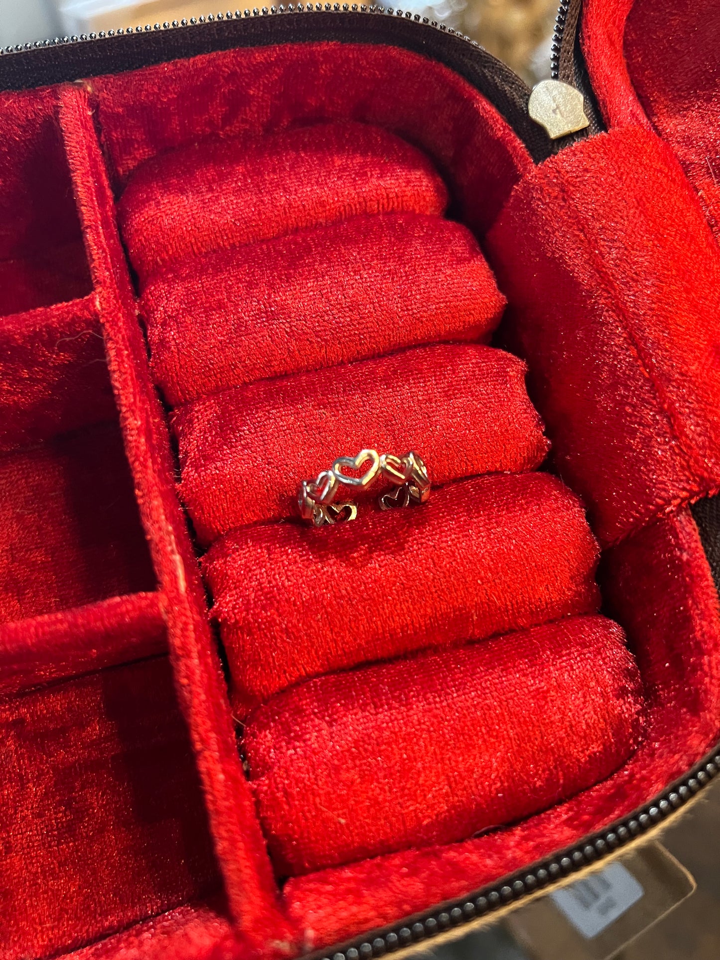 ADJUSTABLE HEART STACK RING