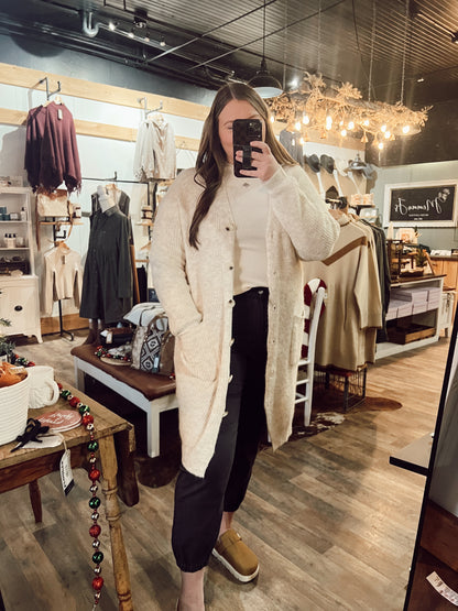 KNEE LENGTH COMFY CARDI