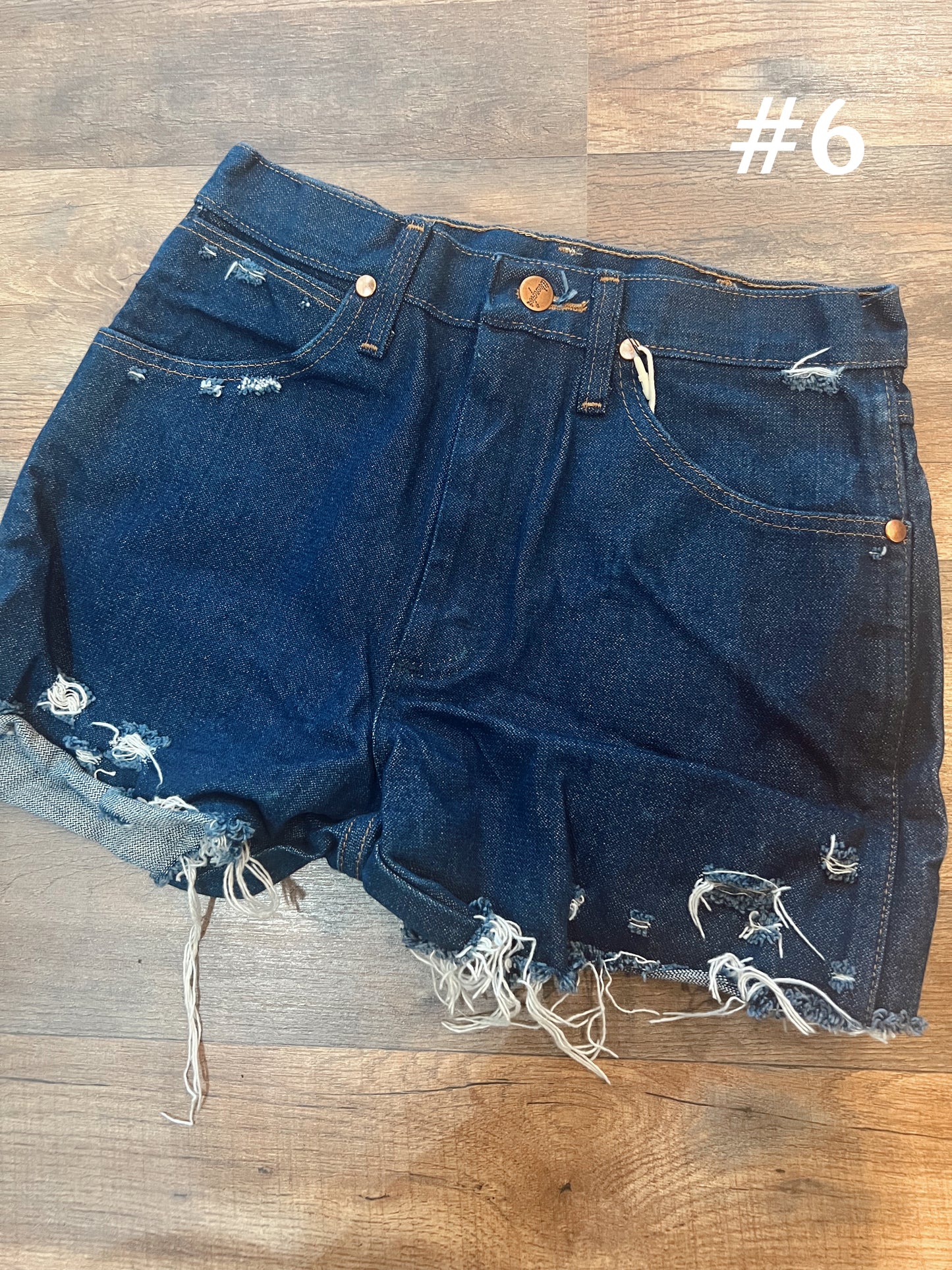CUSTOM RETRO WRANGLER SHORTS