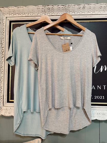 SCOOP NECK BRALETTE TEE