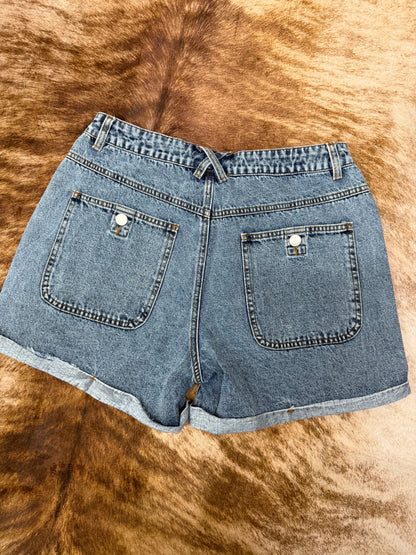 VINTAGE DENIM SHORTS