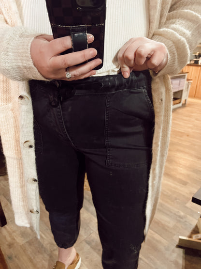 HIGH RISE JOGGER CROP: CHARCOAL