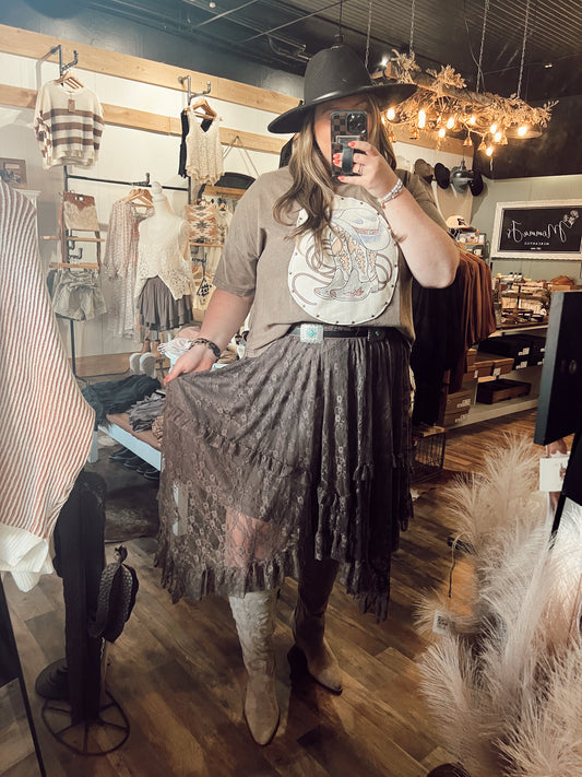LARIAT LACE SKIRT
