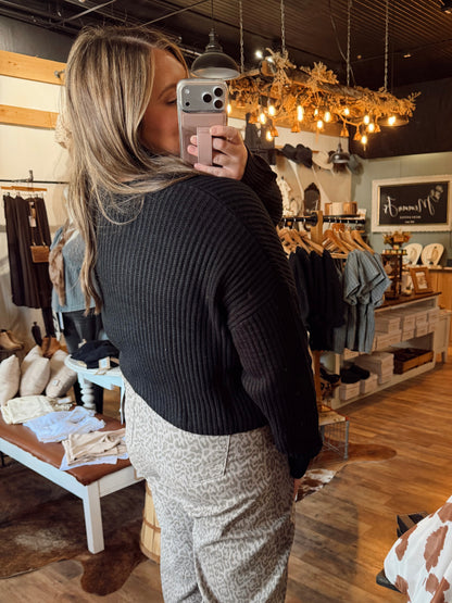 MOUNTAIN HIGH CROPPED SWEATER