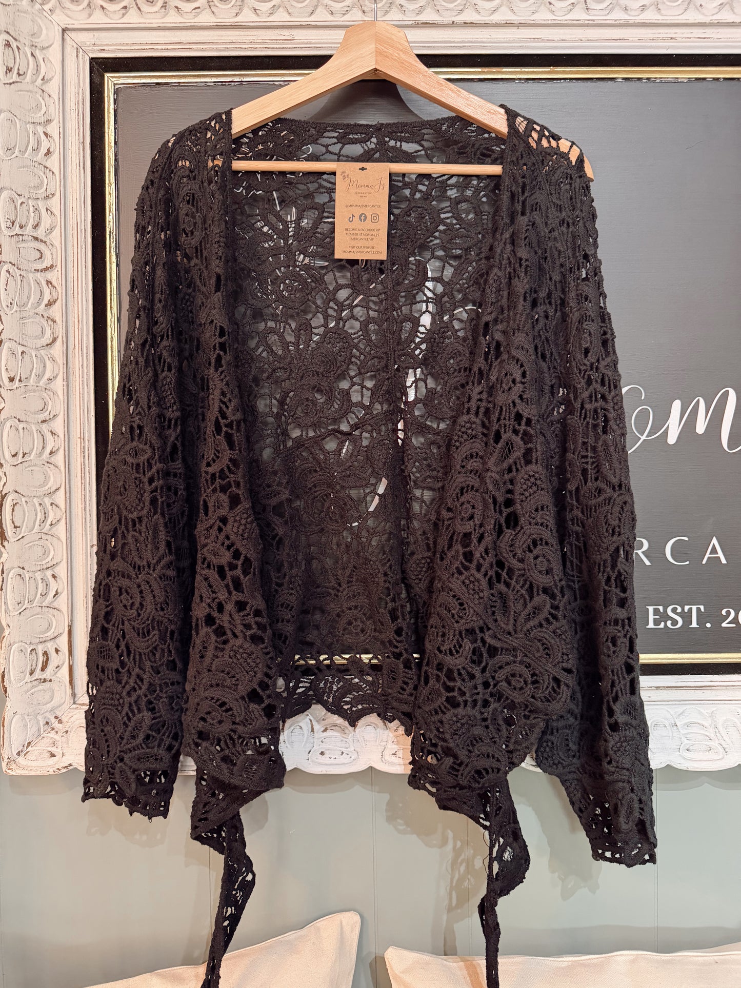 CROCHET FLORAL KIMONO WRAP