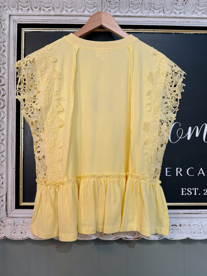 BUTTERCUP LACE TOP