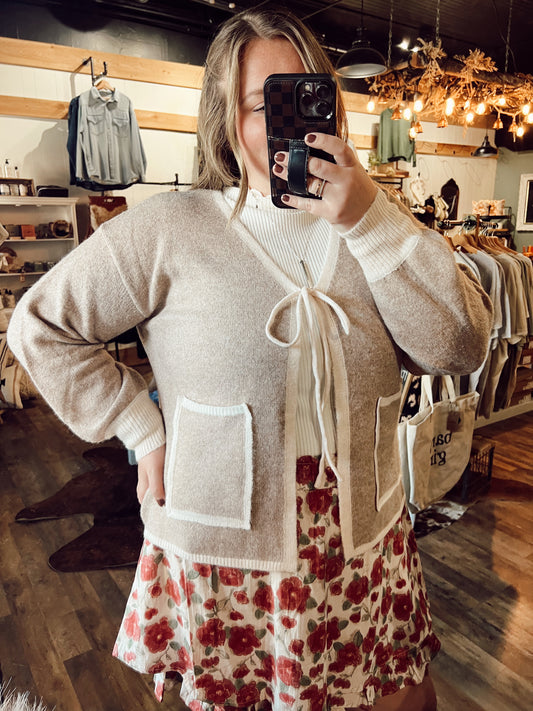 HEARTH BOW CARDIGAN