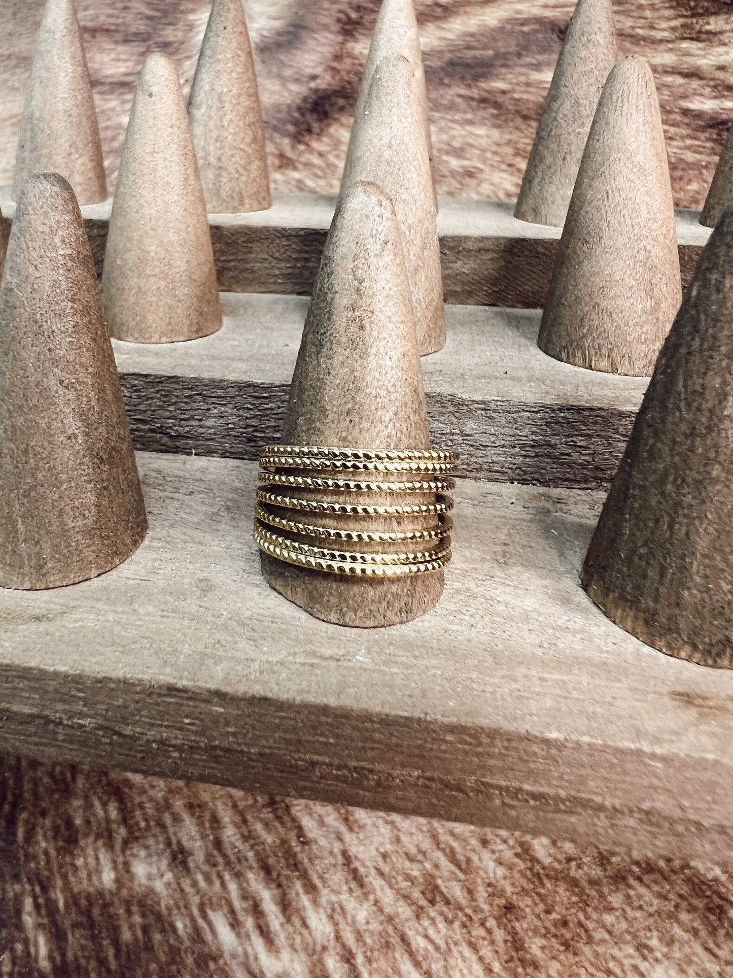 GOLD MULTI STRAND RING