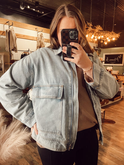 VINTAGE WASH ZIP UP DENIM JACKET