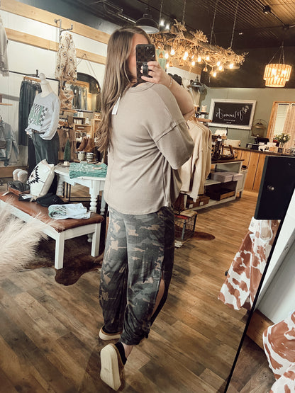 MOCHA HENLEY TOP