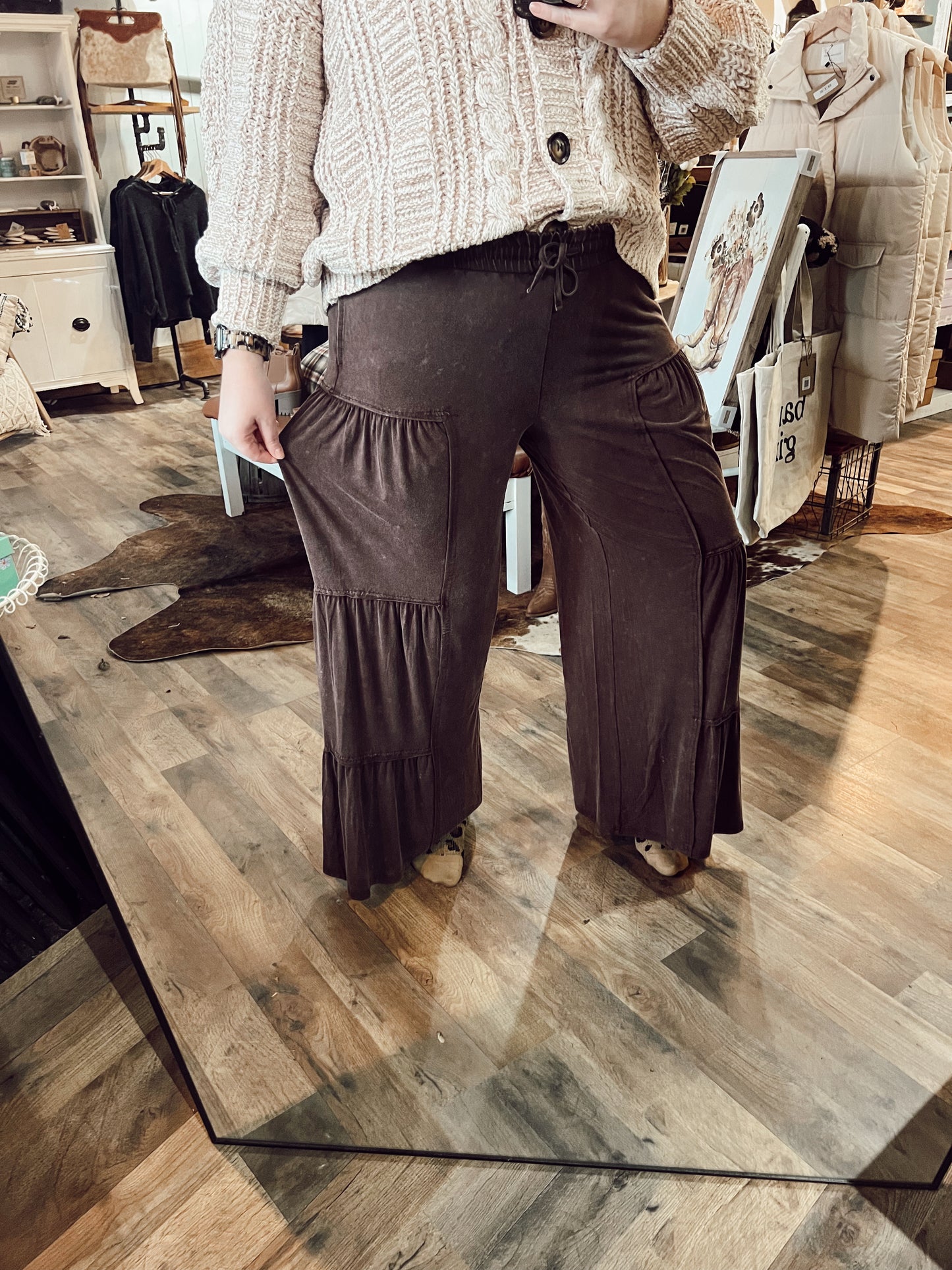 GO WITH THE FLOW PANTS