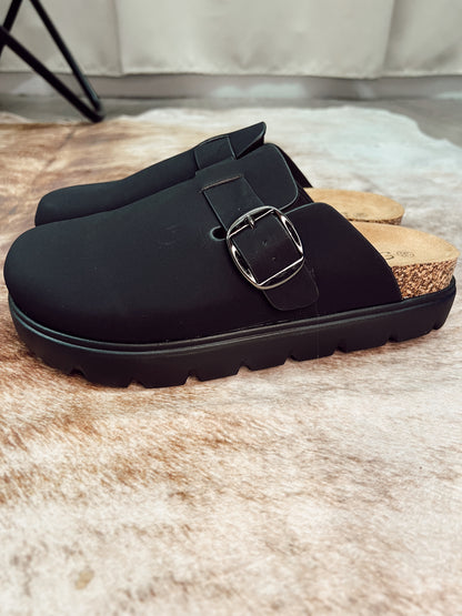 PLATFORM CLOGS: TAN & BLACK