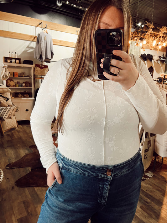 FLORAL MOCK NECK TOP