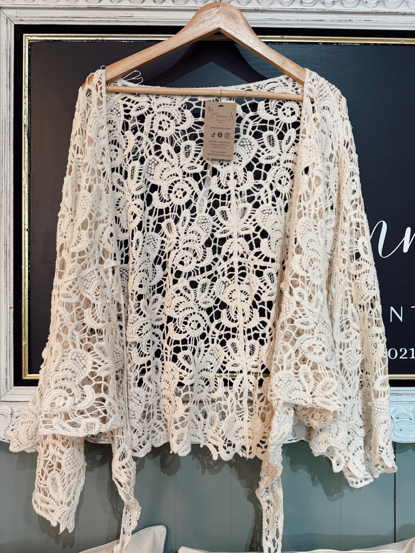 CROCHET FLORAL KIMONO WRAP