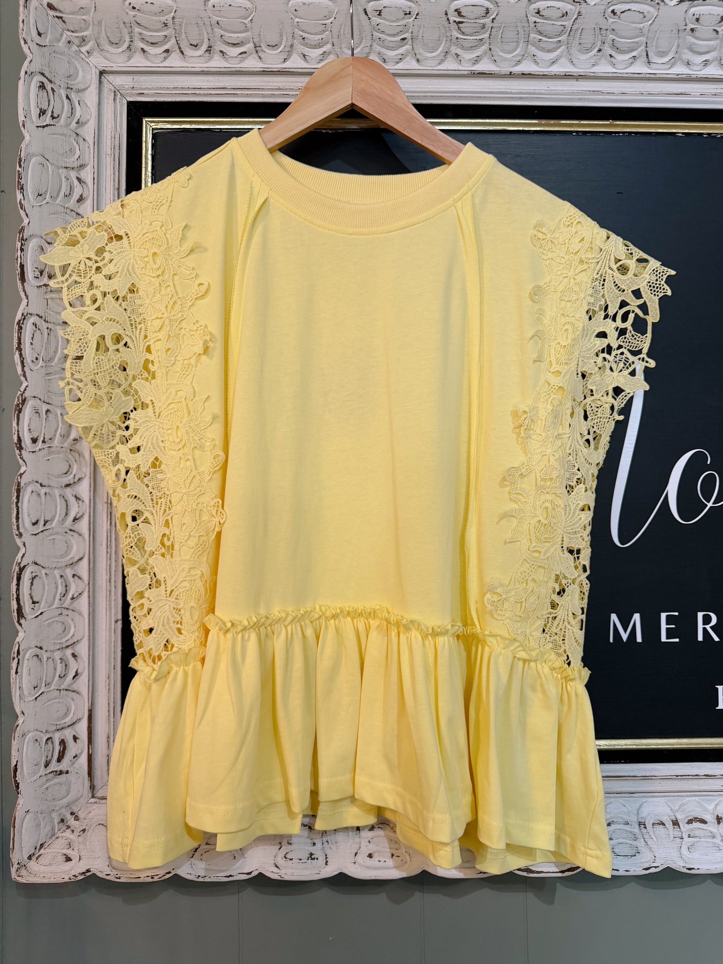 BUTTERCUP LACE TOP