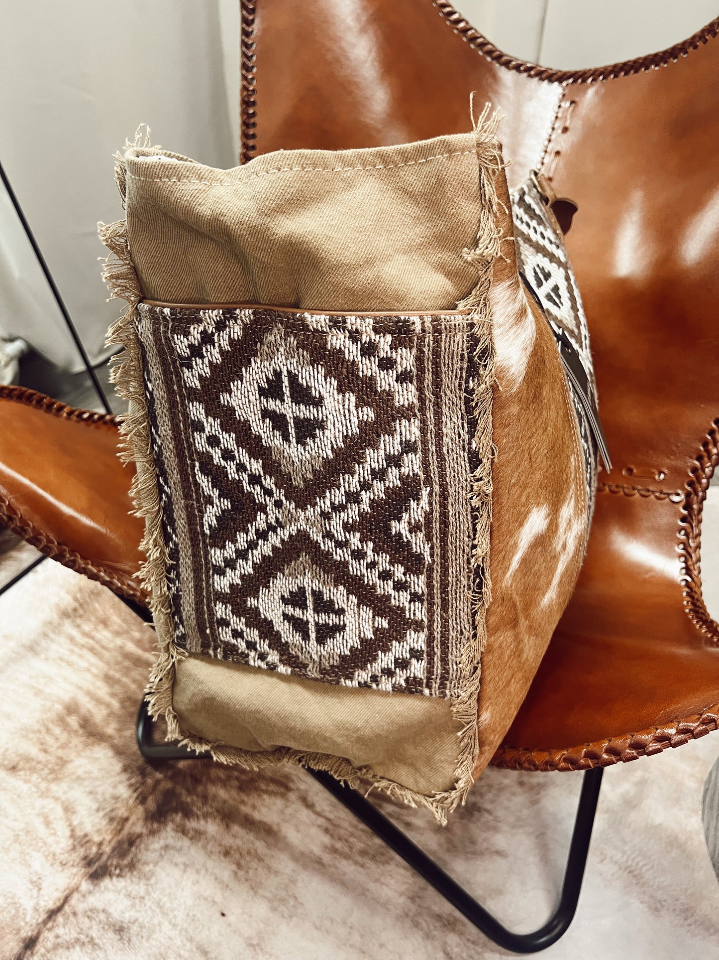 ELISA WEEKENDER TOTE