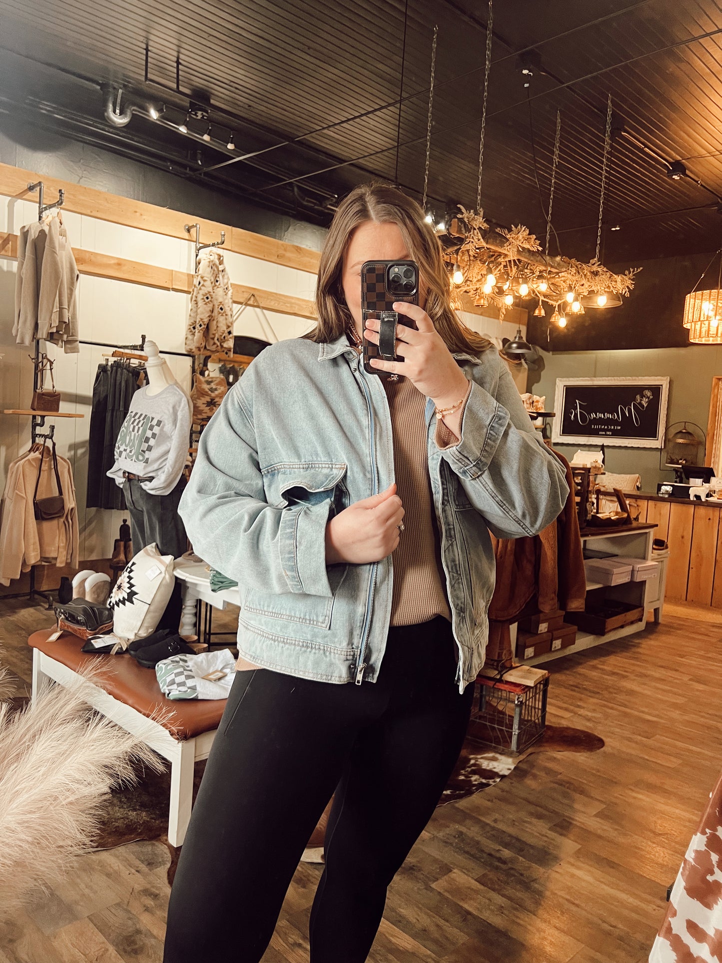 VINTAGE WASH ZIP UP DENIM JACKET