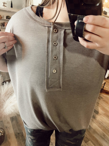 MOCHA HENLEY TOP