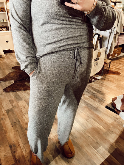 THE SUNDAY ROT LOUNGE SET