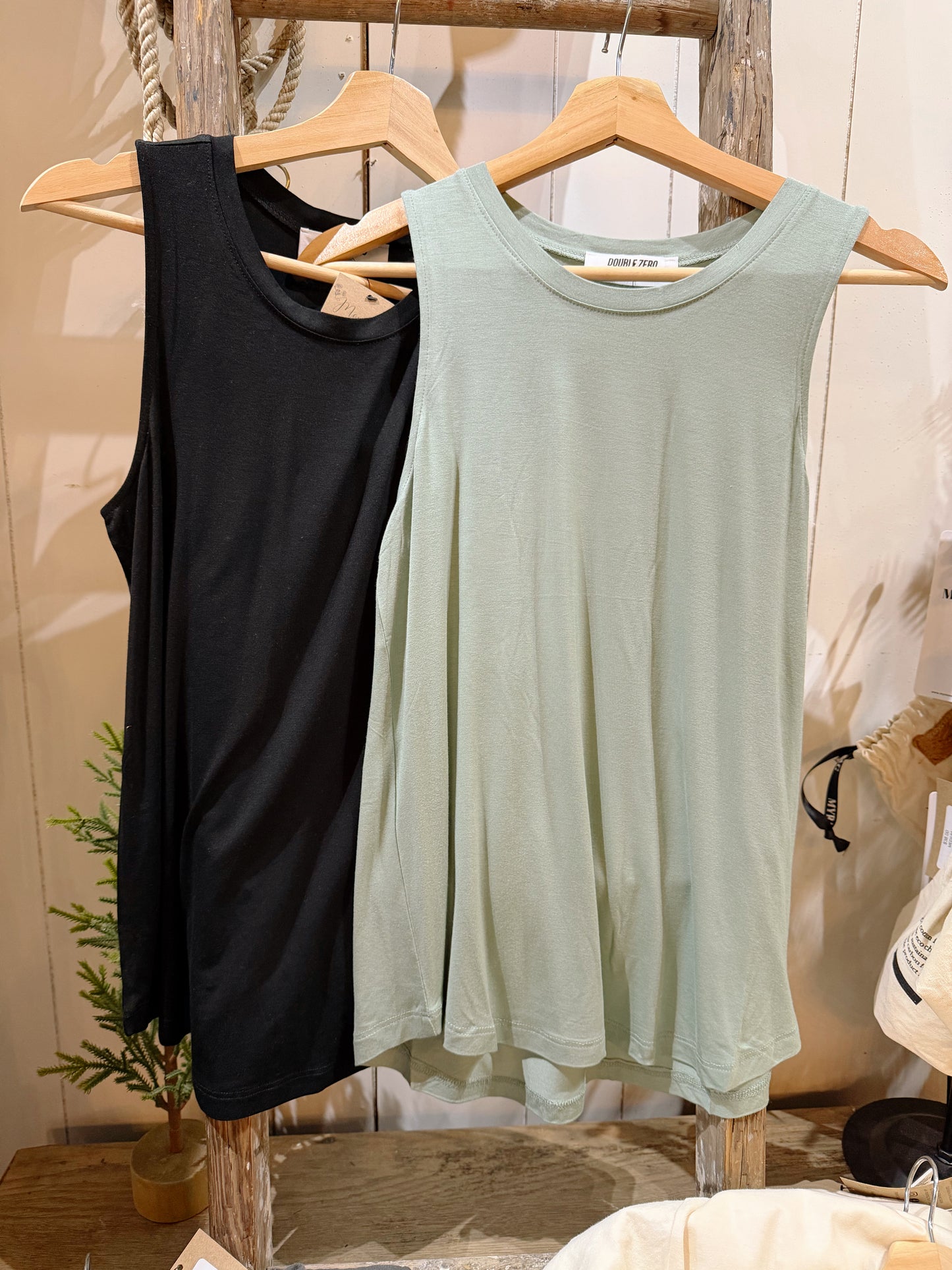 CREW BASIC TANK TOP