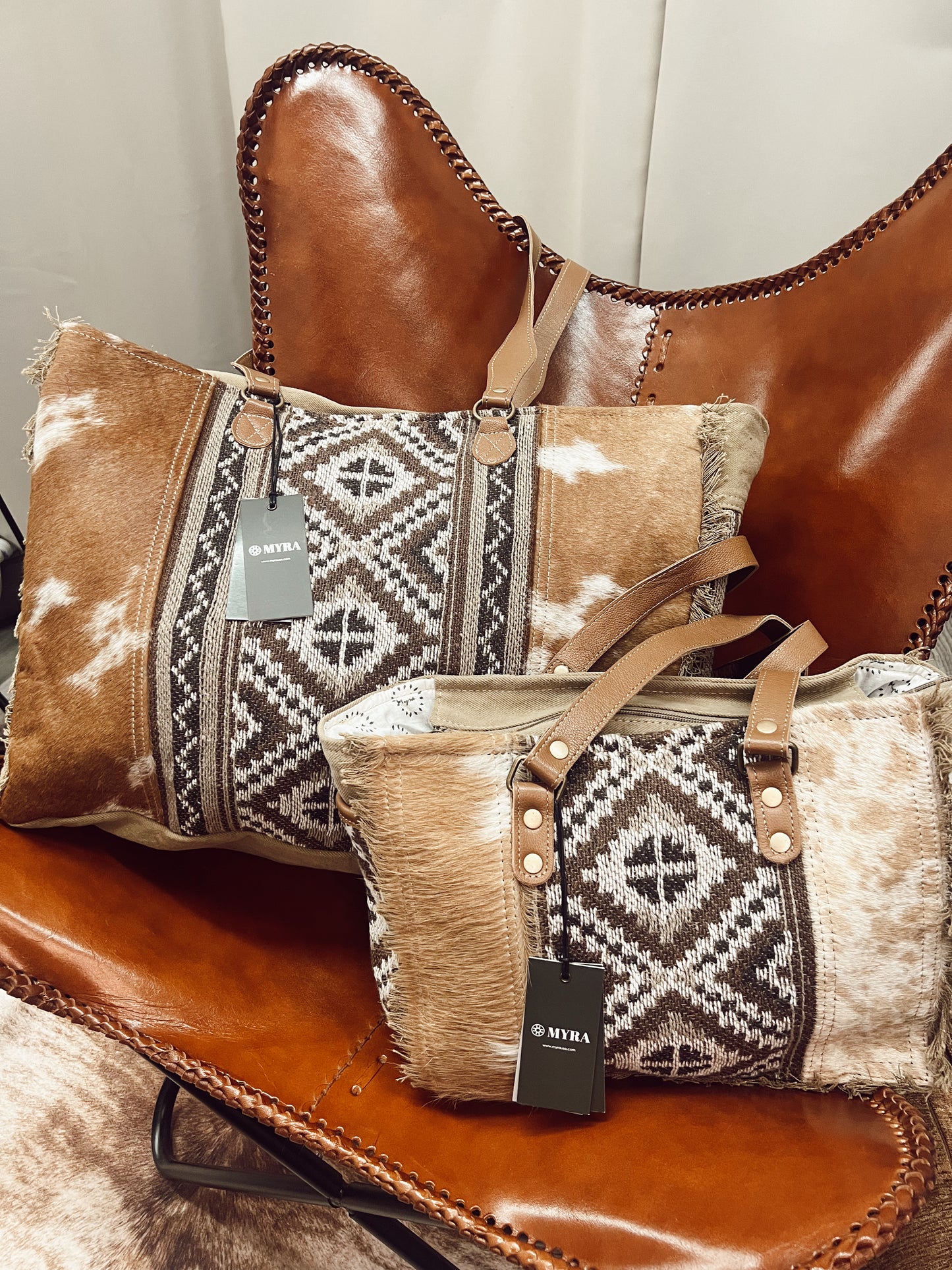 ELISA WEEKENDER TOTE