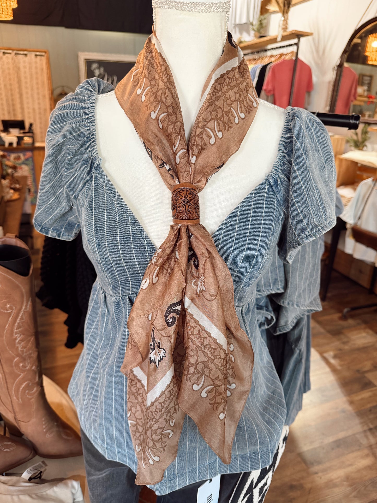 LOYAL WEST SCARF: PAISLEY