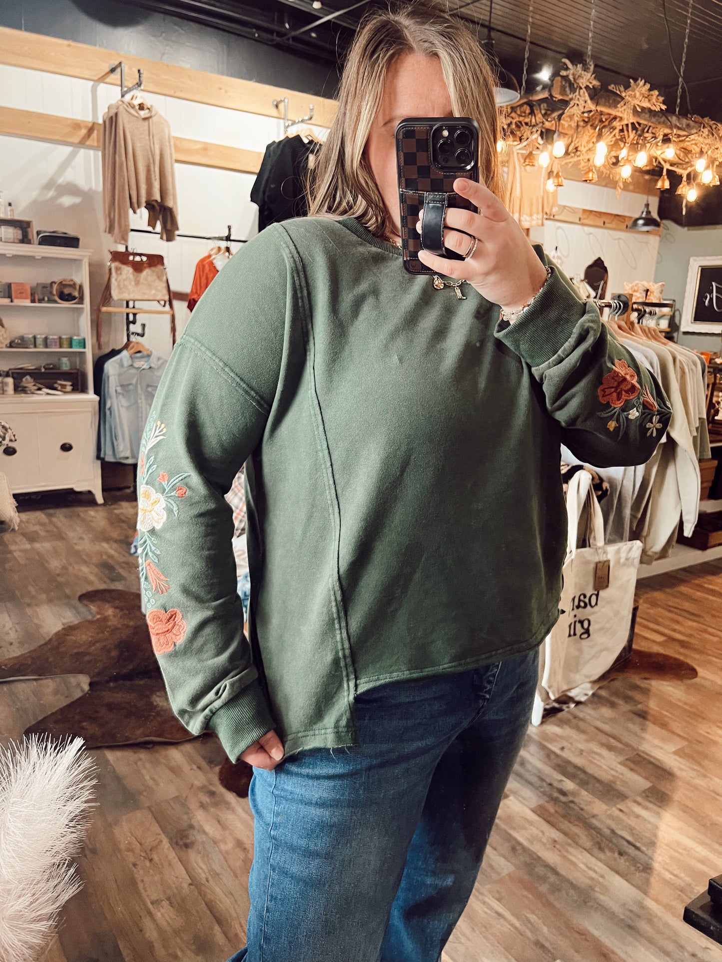 THISTLE & THORN EMBROIDERED TOP