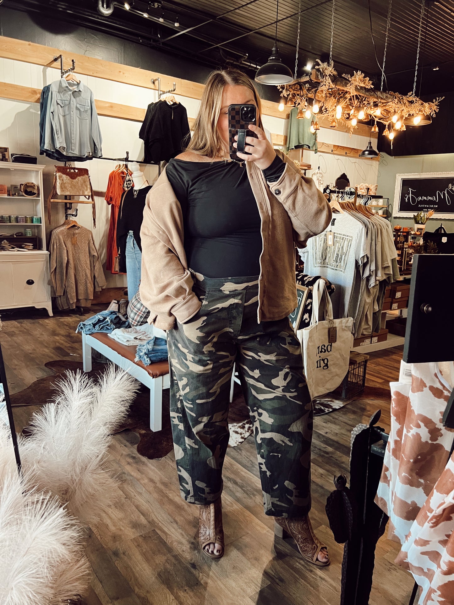 CAMO BARREL STRETCH PANT