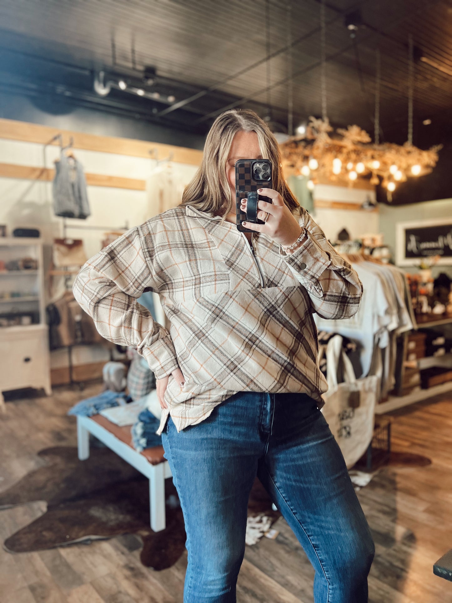 WHISKEY RIFF PULLOVER FLANNEL