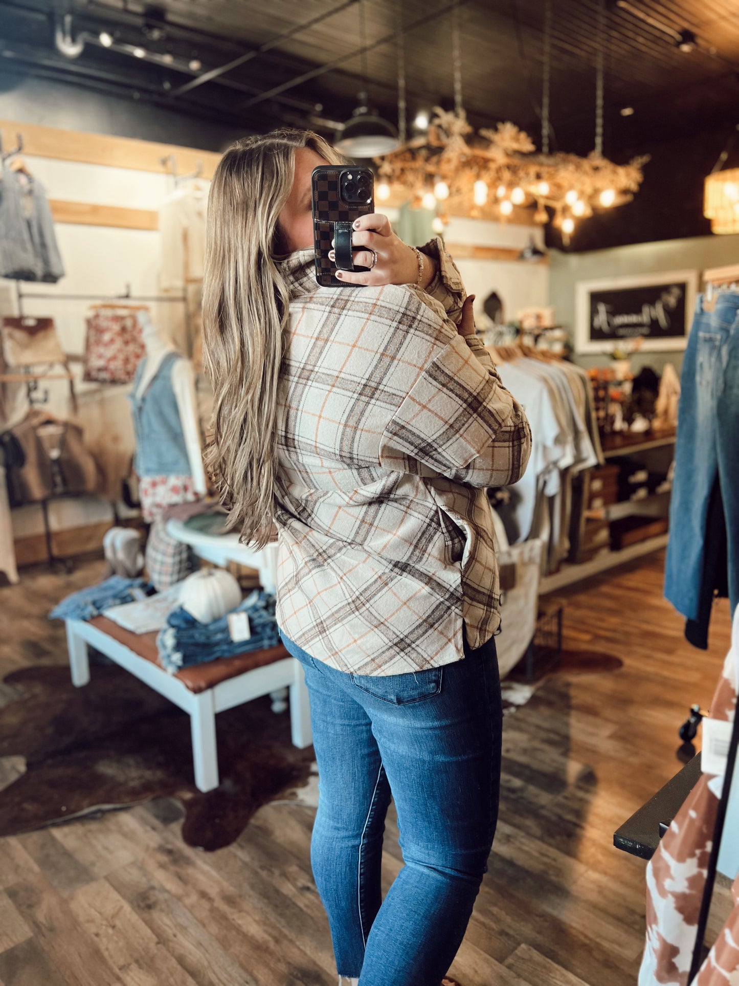 WHISKEY RIFF PULLOVER FLANNEL